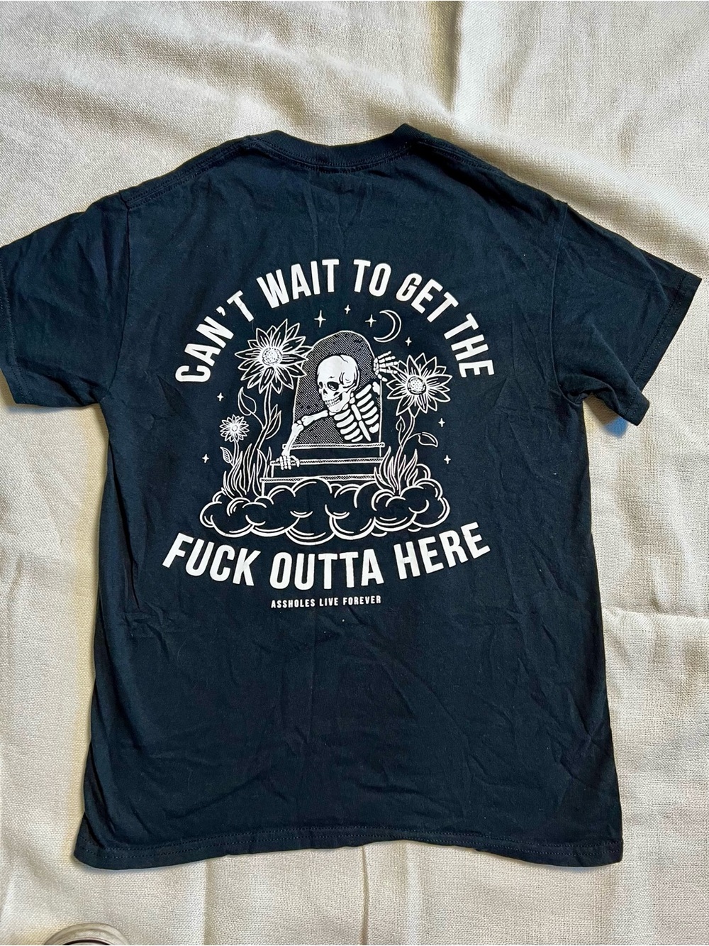 A**holes Live Forever limited T size Small